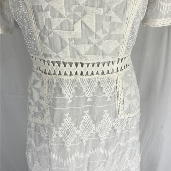 eri and ali White Lace Dress Size 8 - Picture 4 of 10